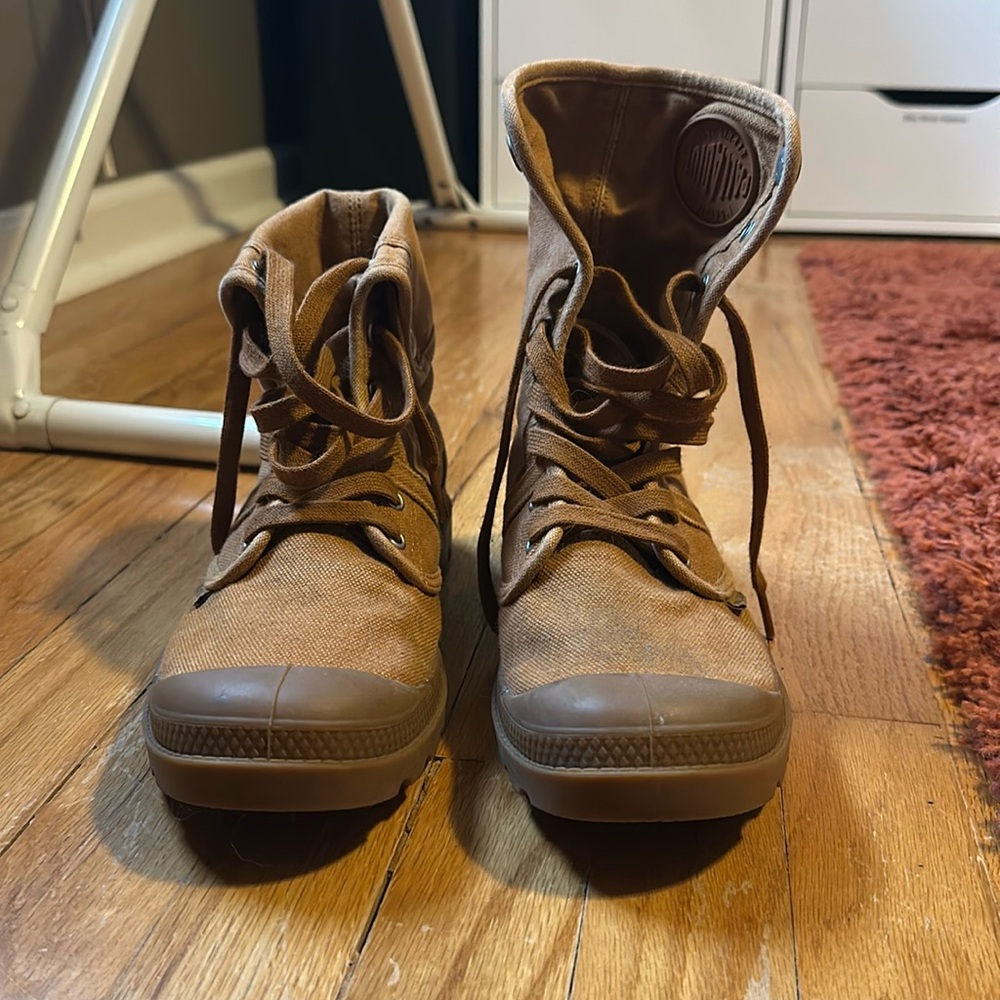 Palladium boots vegan